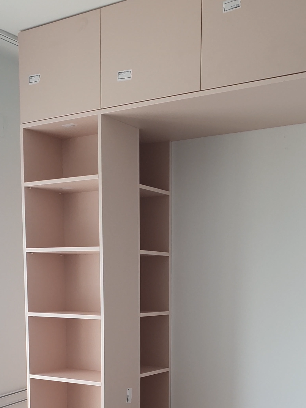 birou pentru fetite pe comanda in bucuresti