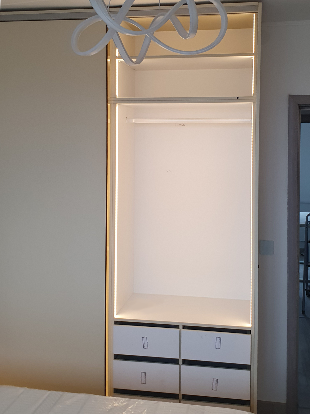 dressing in L pe comanda Bucuresti