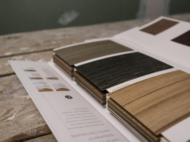 Cel mai bun material pentru mobila pe comandă? Ghid Kovimag